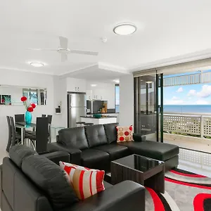 Luxury Waterview Apartment Cairns
